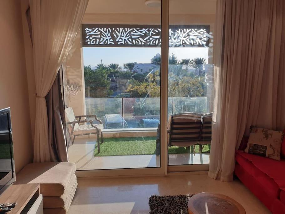 Apartament Mangroovy - 1br Lovely Loggia With Gouna View